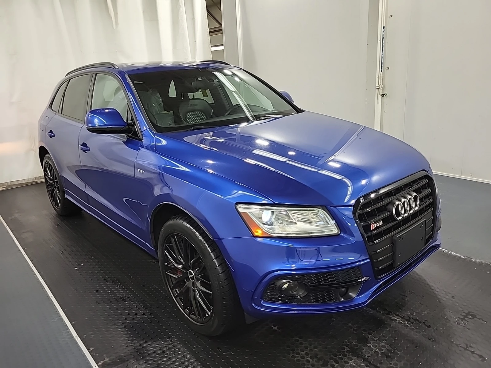 Audi SQ5 3.0 TFSI quattro Technik, снимка 2 - Автомобили и джипове - 55517050