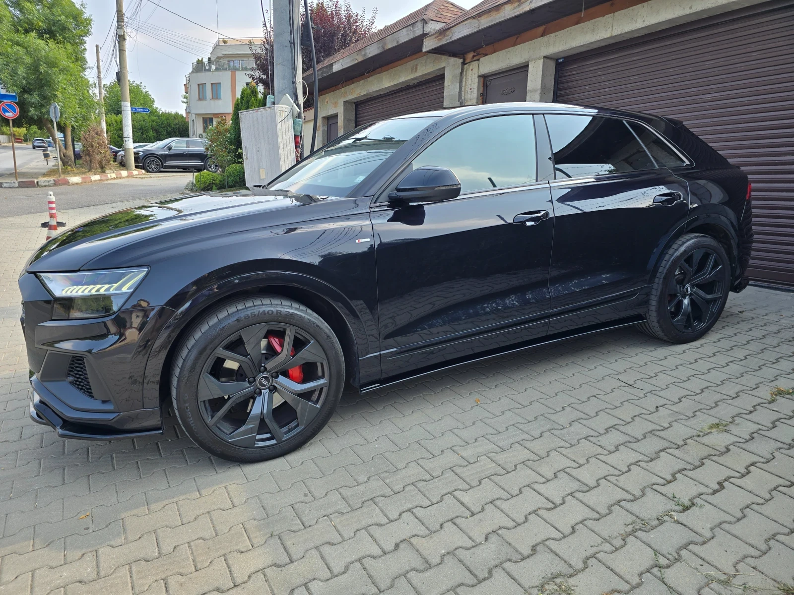 Audi Q8 Q8/RSQ8 пакет//FULL/360 камери/обдухване , снимка 3 - Автомобили и джипове - 55970219