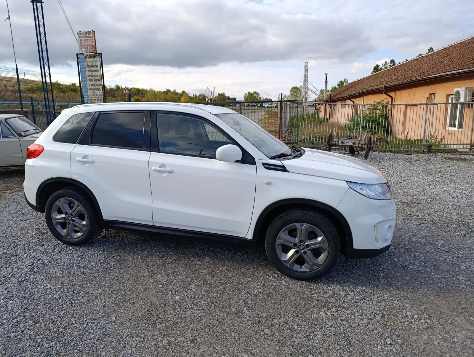 Suzuki Vitara 1.6 VVti  4x4 TOP, снимка 5 - Автомобили и джипове - 56514954