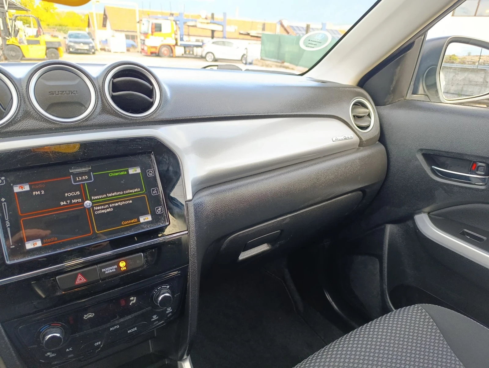 Suzuki Vitara 1.6 VVti  4x4 TOP, снимка 14 - Автомобили и джипове - 56514954