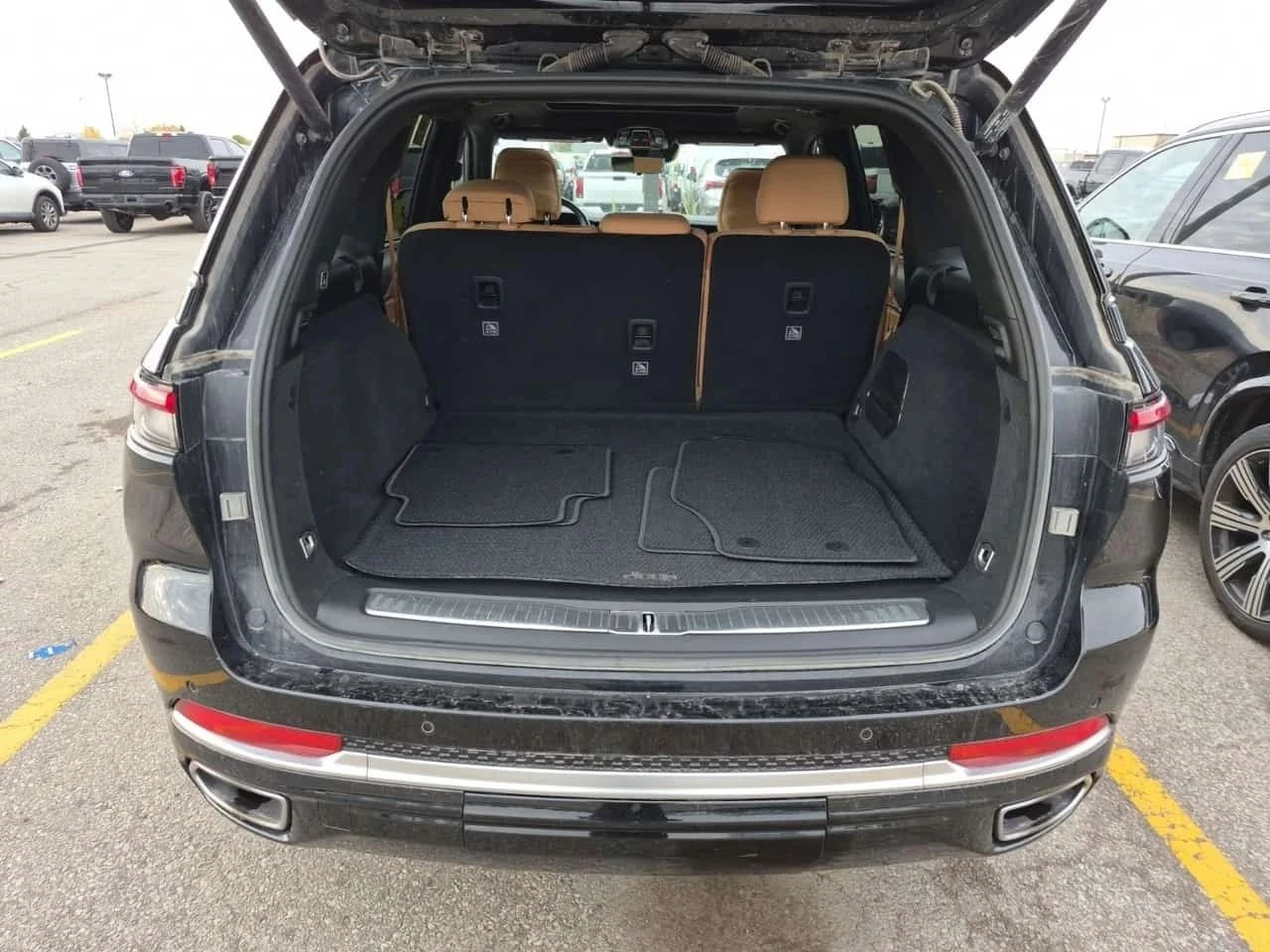 Jeep Grand cherokee, снимка 13 - Автомобили и джипове - 56718694