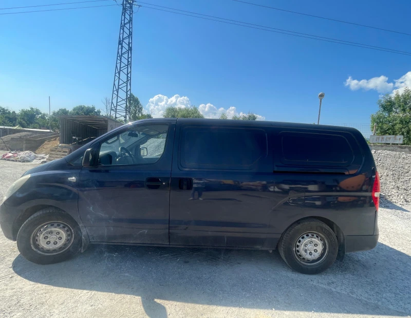 Hyundai H1, снимка 3 - Бусове и автобуси - 46654770