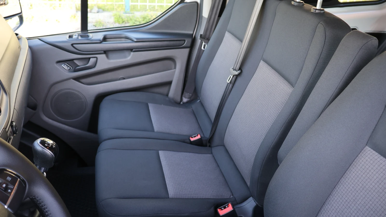 Ford Transit Custom 2.0TDCI 9-Местен Климатик 6-Скорости Обслужен - изображение 10