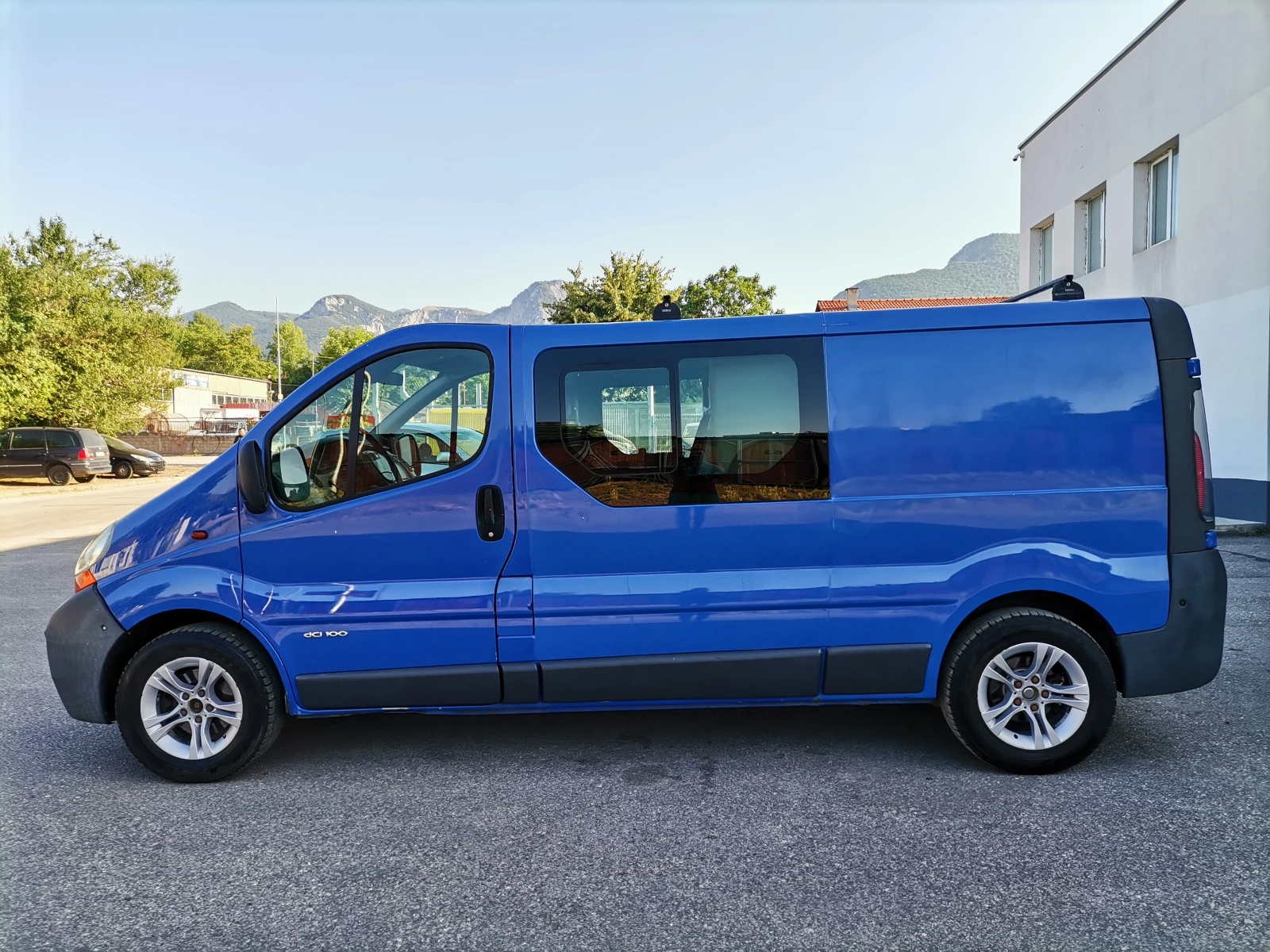 Renault Trafic 1.9 DCI * КЛИМАТИК* 6 МЕСТА*  - изображение 2