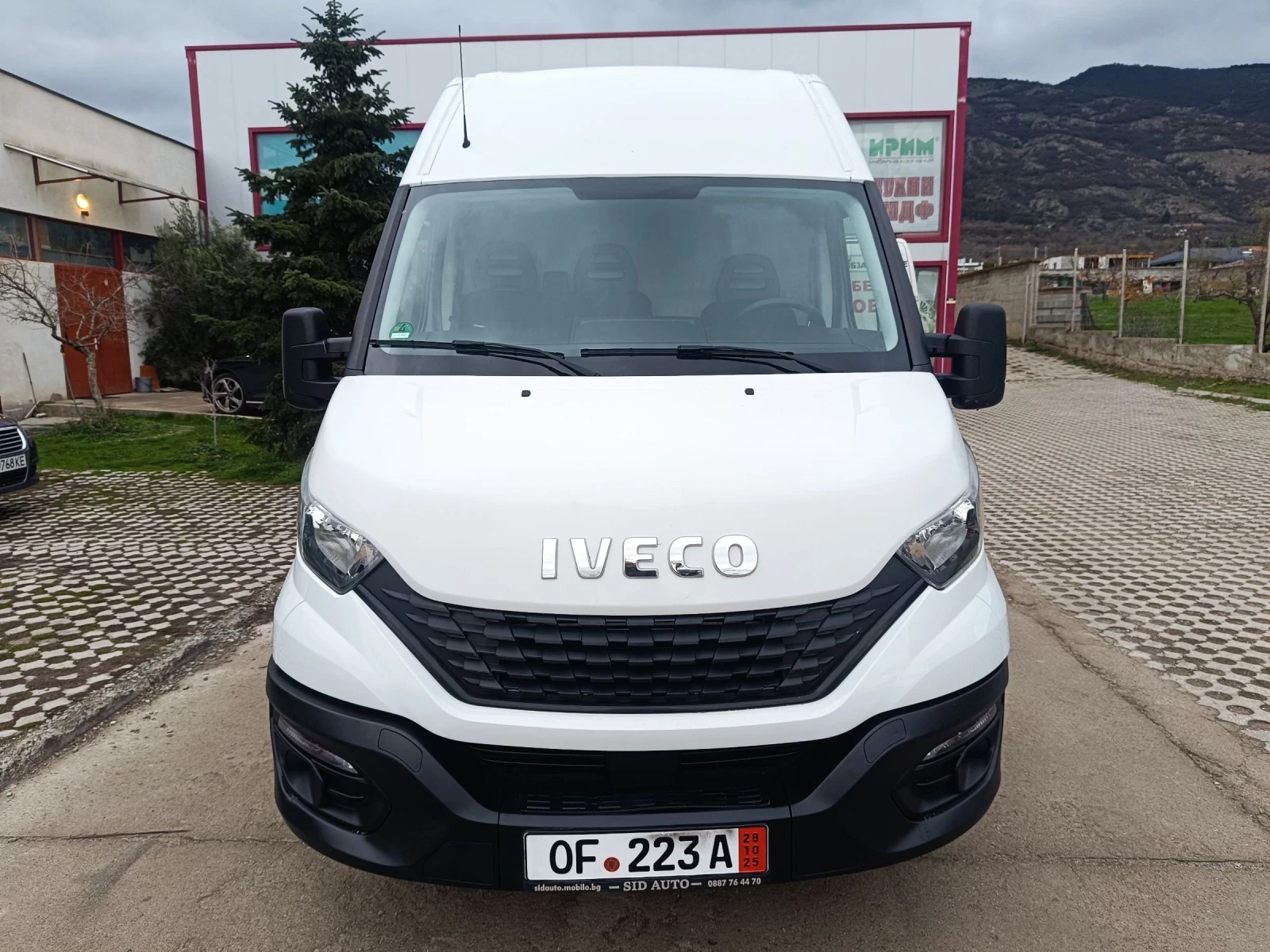 Iveco Daily 122000км. MAXXI 2022г. - изображение 2