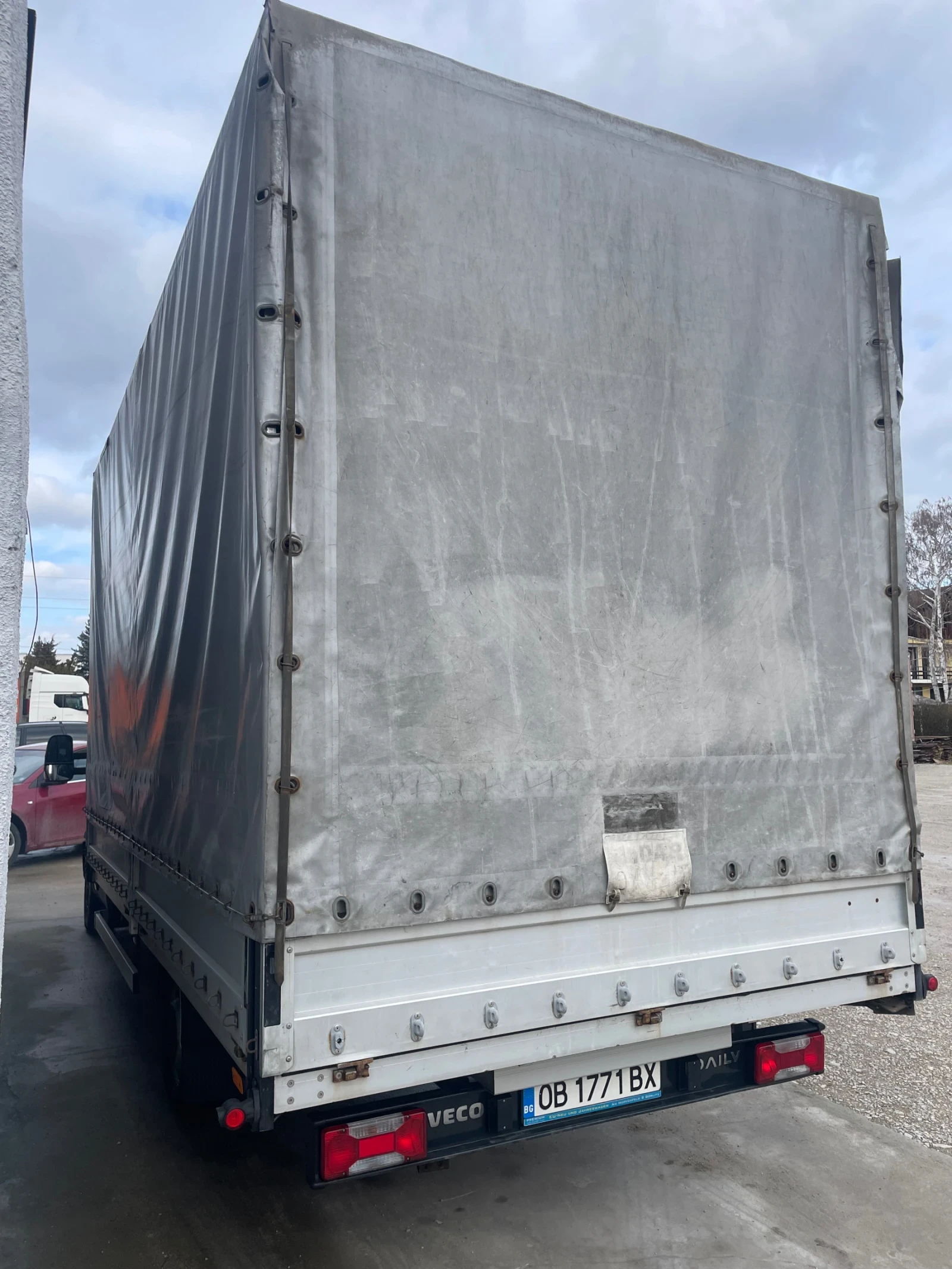 Iveco Daily 35C18 - изображение 3