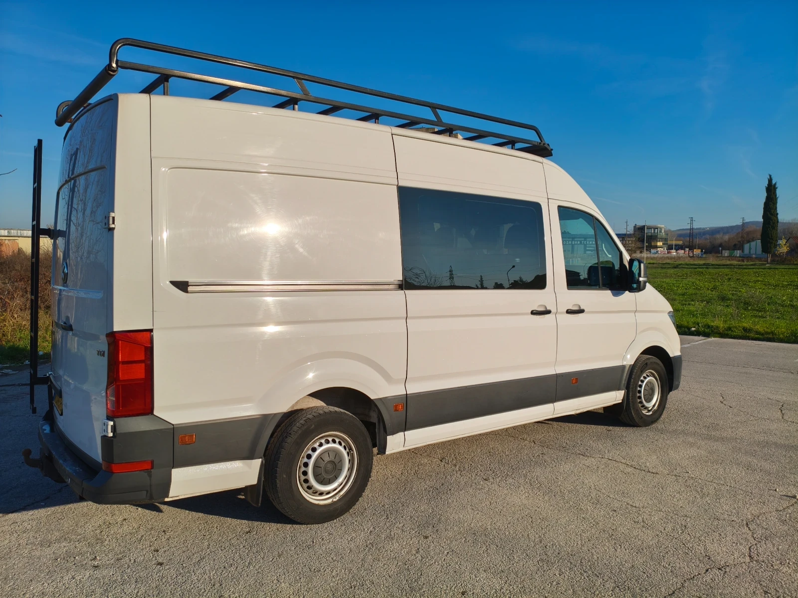 VW Crafter, снимка 4 - Бусове и автобуси - 54012290