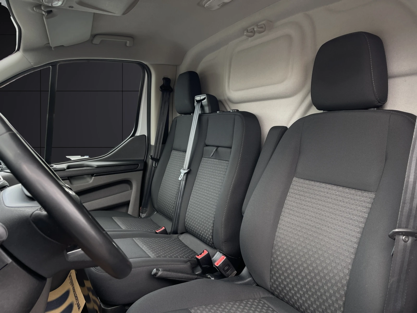 Ford Transit Custom 2.0D ECOBLUE, снимка 10 - Бусове и автобуси - 54567566