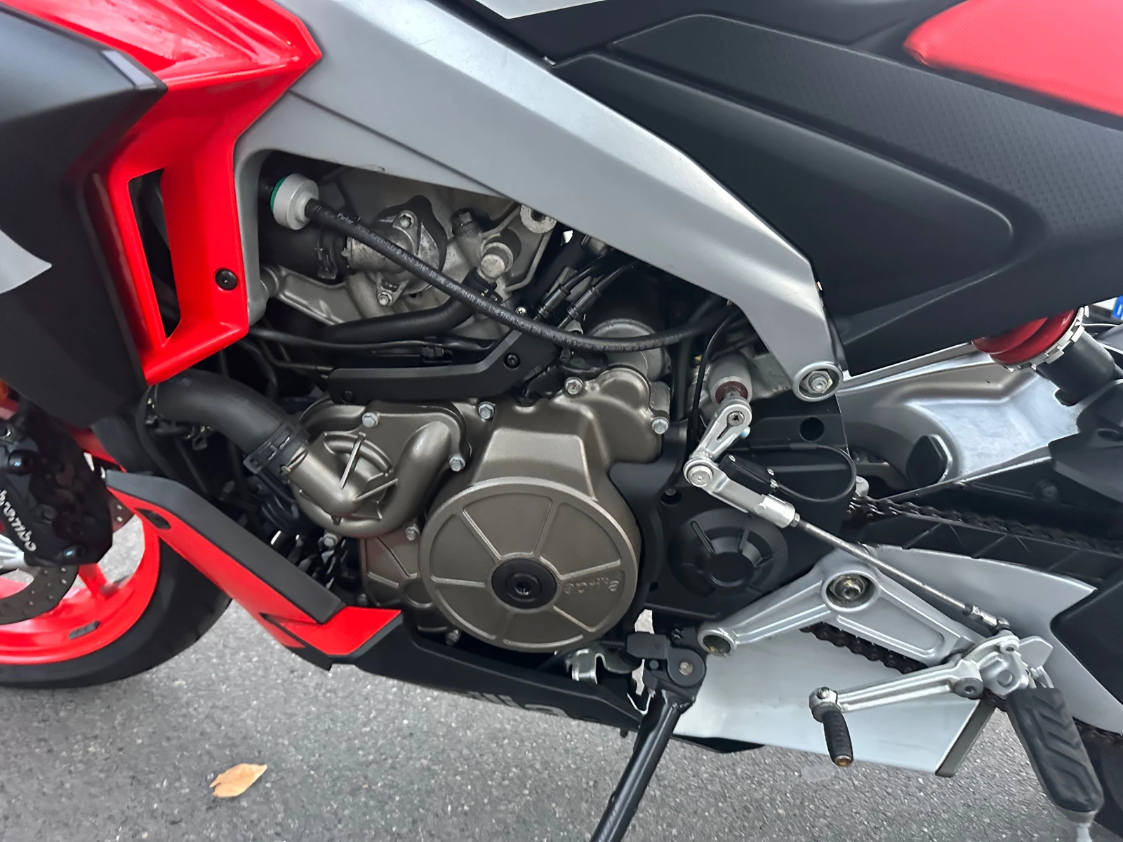 Aprilia Tuono 660 13416км. - изображение 10