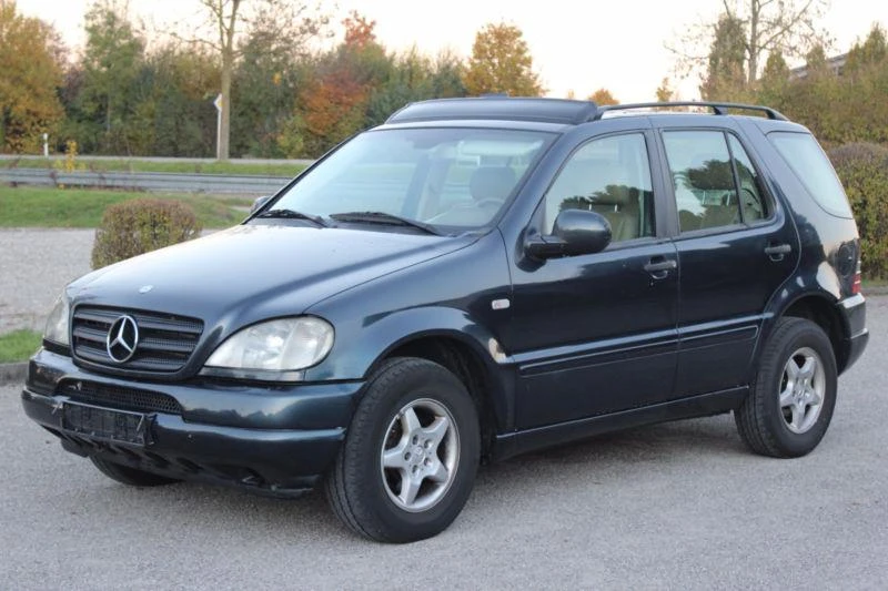 Трансмисия за Mercedes-Benz ML 270, снимка 1 - Части - 22410835