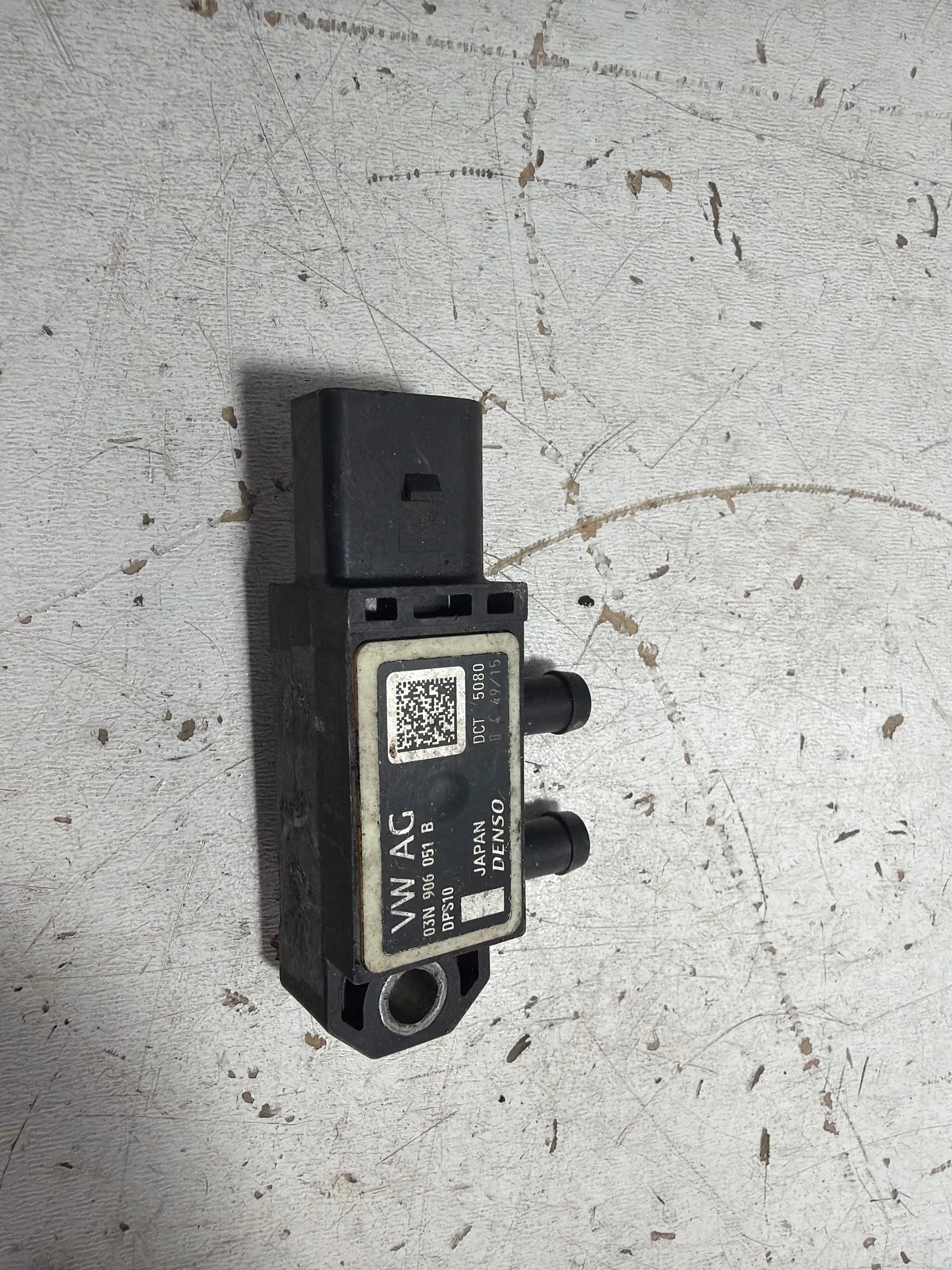 датчик 03N906051B Skoda Octavia