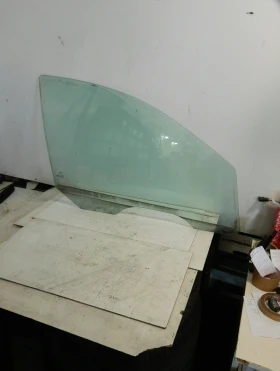 Стъкло предно дясно Форд Фокус