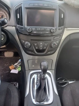 Opel Insignia 1.6 TURBO, снимка 3