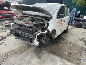 Skoda Citigo газ на части, снимка 5