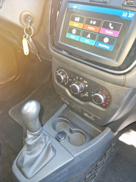 Dacia Dokker 1.6 бензин  Stepway, снимка 11