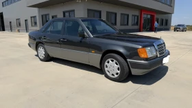 Mercedes-Benz E 200, снимка 8