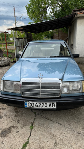 Mercedes-Benz 124 300D, снимка 1 - Автомобили и джипове - 45734541