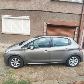 Peugeot 208 1, 4- HDI, 68 k.c., снимка 5