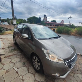 Peugeot 208 1, 4- HDI, 68 k.c., снимка 1