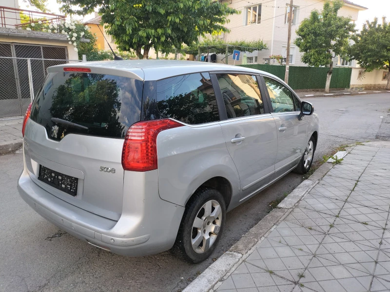 Peugeot 5008, снимка 5 - Автомобили и джипове - 47044409