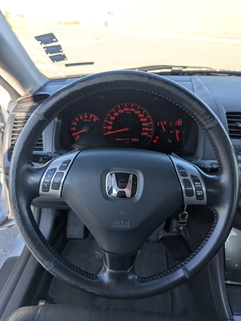 Honda Accord 2.0 VTEC - Газ, снимка 10 - Автомобили и джипове - 48106826