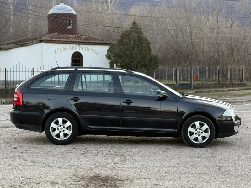 Skoda Octavia 2.0TDI, снимка 5 - Автомобили и джипове - 48383544