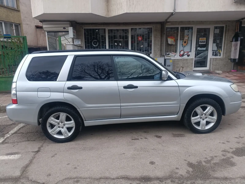 Subaru Forester 2.5XT, снимка 4 - Автомобили и джипове - 48879332