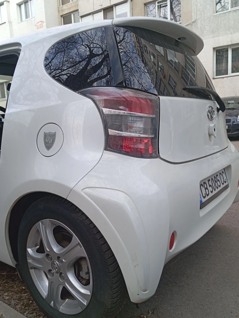 Toyota IQ, снимка 8 - Автомобили и джипове - 49310212