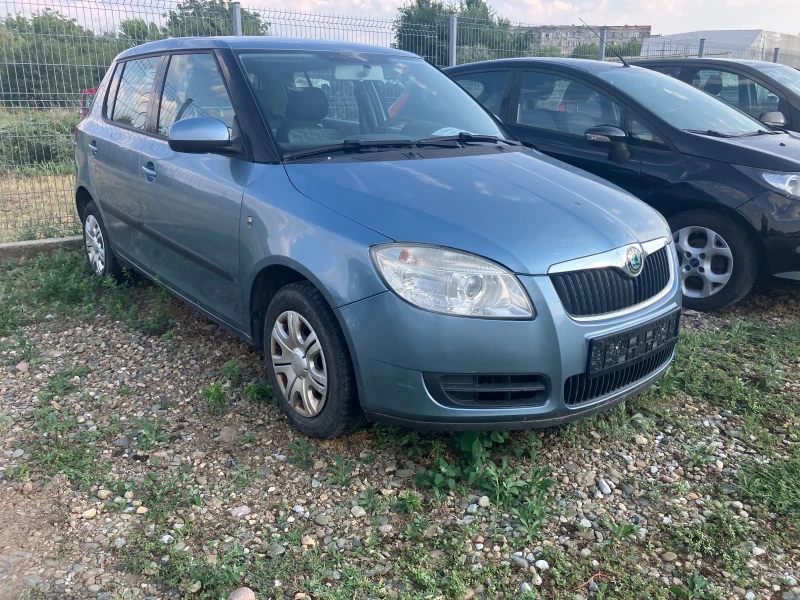 Skoda Fabia 1.2 KLIMA, снимка 2 - Автомобили и джипове - 49672124