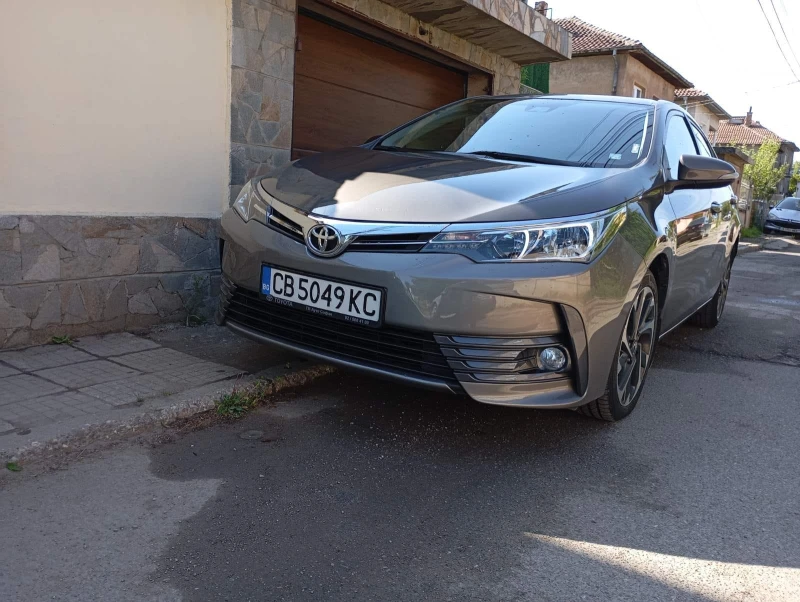 Toyota Corolla 50th Anniversary, снимка 9 - Автомобили и джипове - 51954331