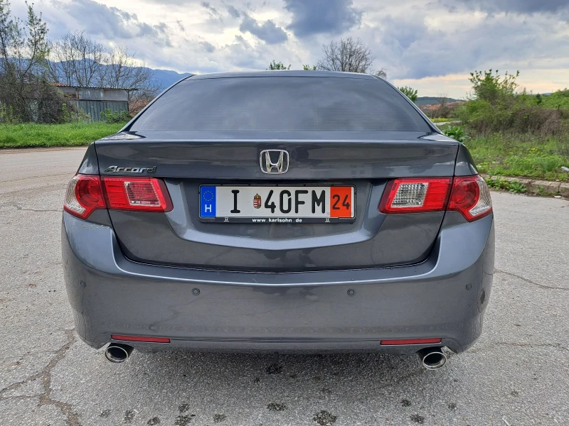 Honda Accord 2.4 Бензин 201кс, снимка 6 - Автомобили и джипове - 51574818