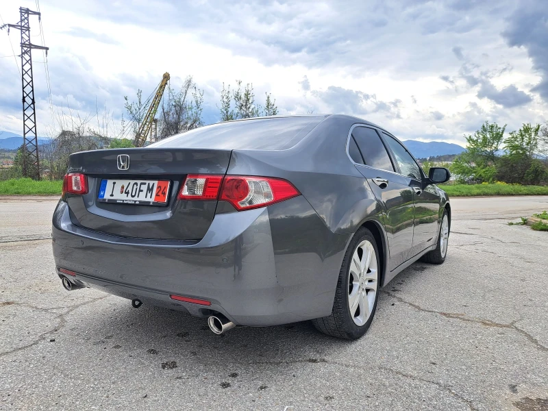 Honda Accord 2.4 Бензин 201кс, снимка 8 - Автомобили и джипове - 51574818