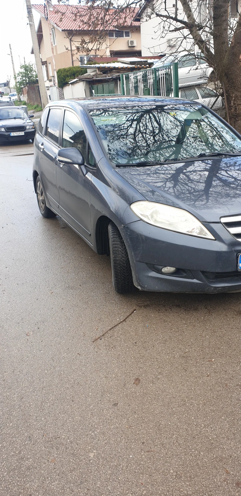 Honda Fr-v 2.0, снимка 2 - Автомобили и джипове - 52323874