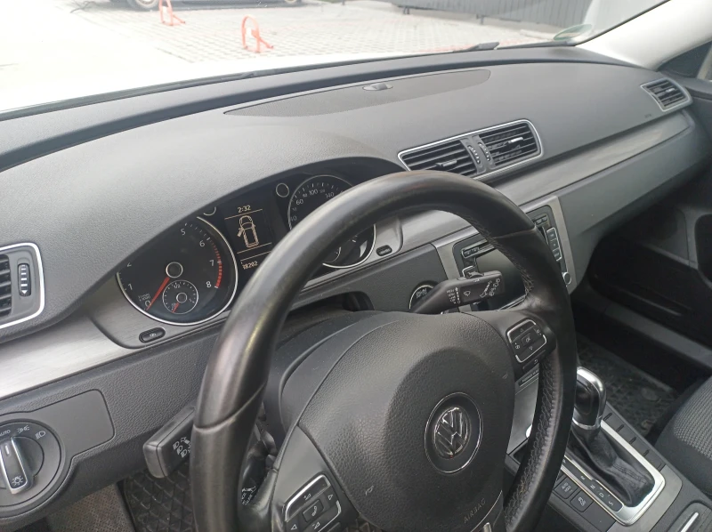 VW Passat 1.4TSI-DSG7-EcoFuel-печка-камера-теглич-188000км, снимка 11 - Автомобили и джипове - 51694355