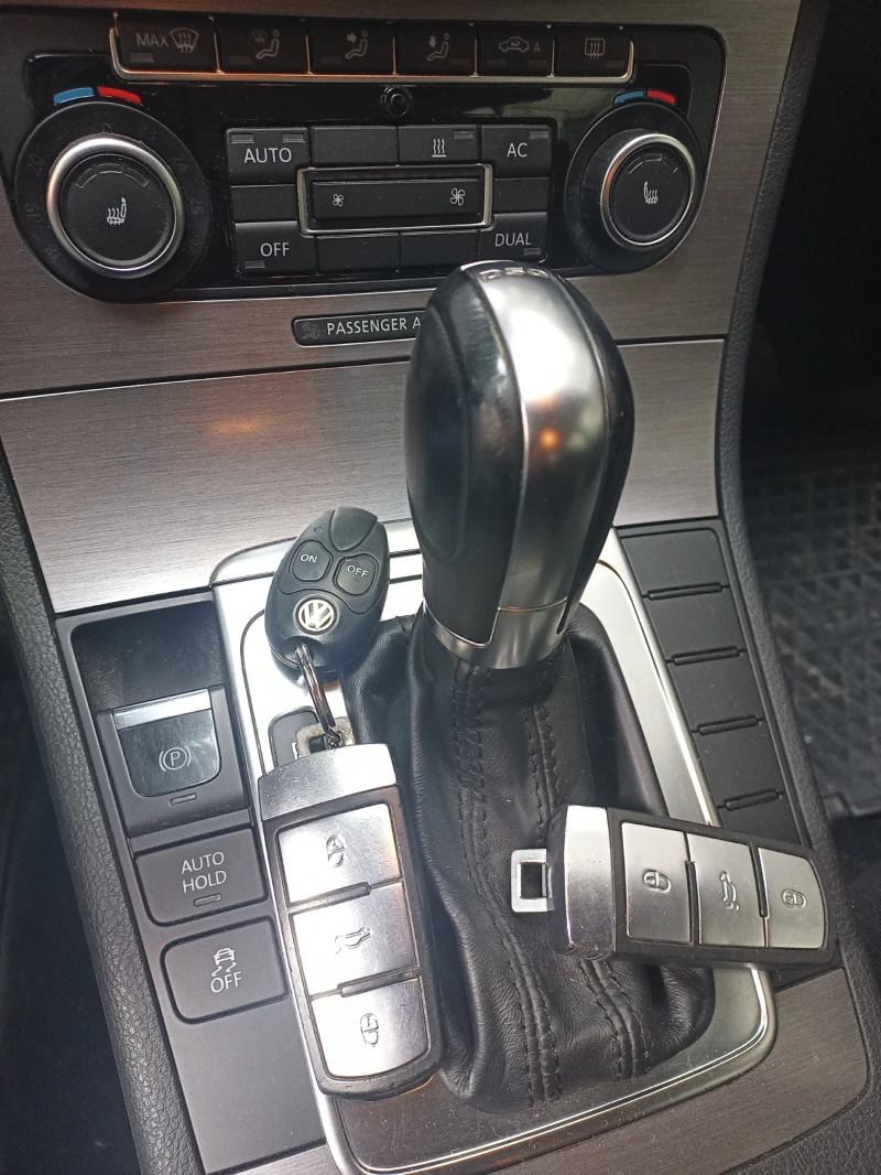 VW Passat 1.4TSI-DSG7-EcoFuel-печка-камера-теглич-188000км, снимка 16 - Автомобили и джипове - 51694355