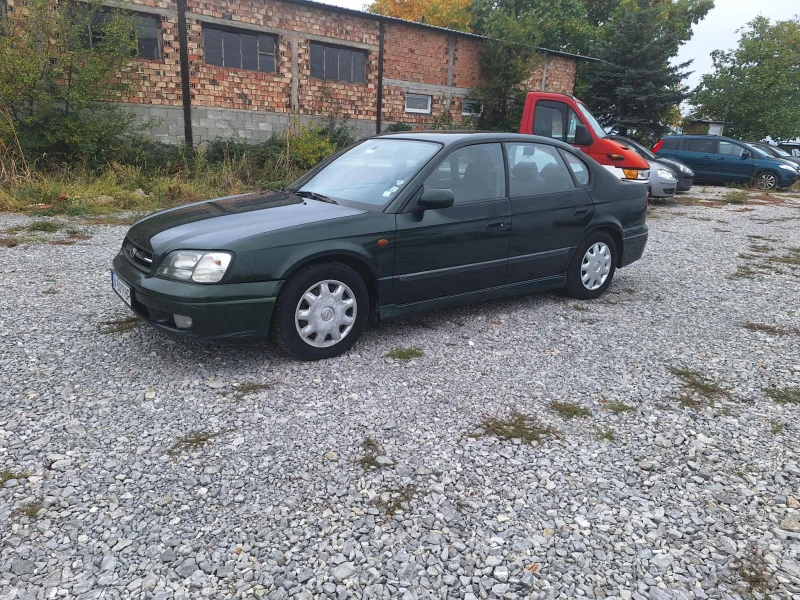 Subaru Legacy 2.5 Gas 4x4, снимка 2 - Автомобили и джипове - 52079324