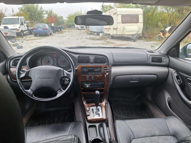 Subaru Legacy 2.5 Gas 4x4, снимка 6 - Автомобили и джипове - 52079324