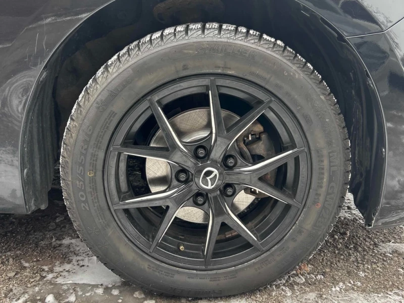 Mazda 3 * GS * CARFAX * БЕЗ ПЪРВОНАЧАЛНА ВНОСКА, снимка 7 - Автомобили и джипове - 52837671