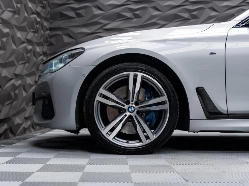 BMW 730 730D XDRIVE* 360* B&W* Обдухв* M Sport Pack* Headu, снимка 12 - Автомобили и джипове - 52939274