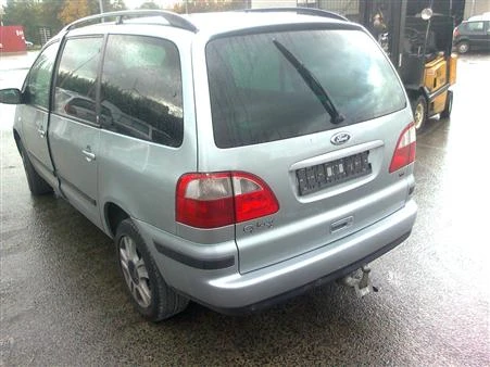 Ford Galaxy 2.0i / 1.9 TDi, снимка 8 - Автомобили и джипове - 8237936