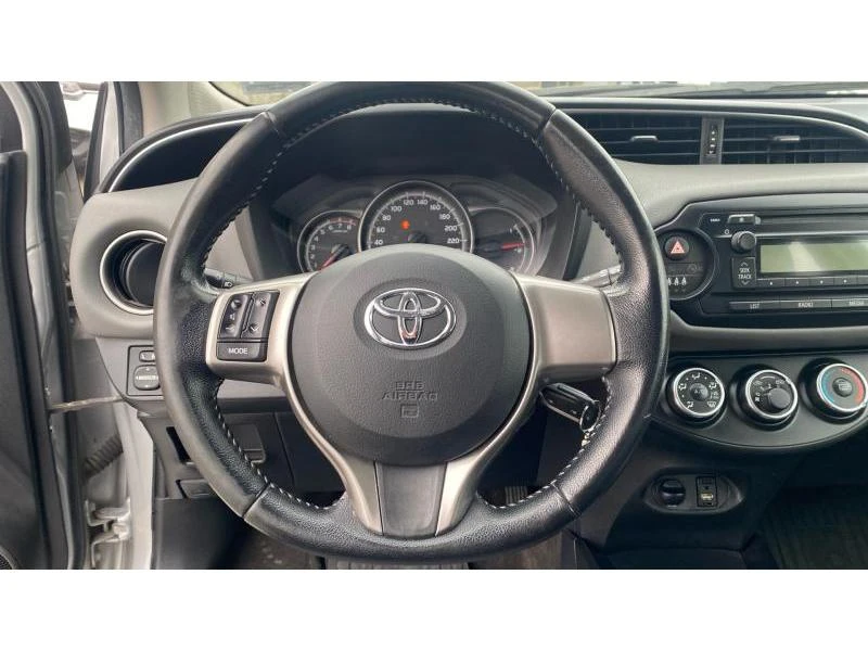 Toyota Yaris 1.3 VVT-i MT - изображение 9