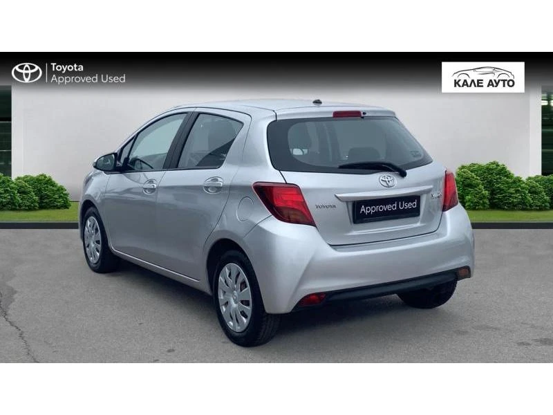 Toyota Yaris 1.3 VVT-i MT - изображение 2