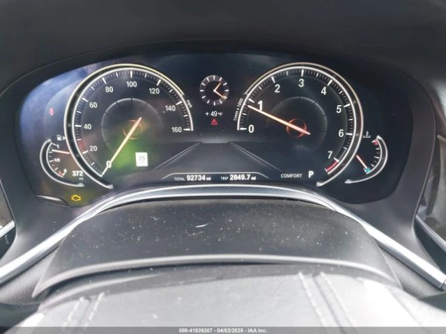 BMW 750 КЛИП* xDrive* М-Sport* Дистроник* Хедъп* Обдух* Па - изображение 10