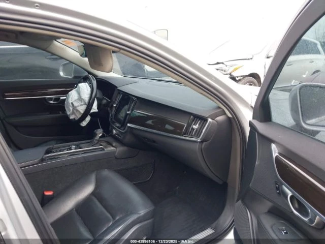 Volvo S90 T6 MOMENTUM - изображение 7