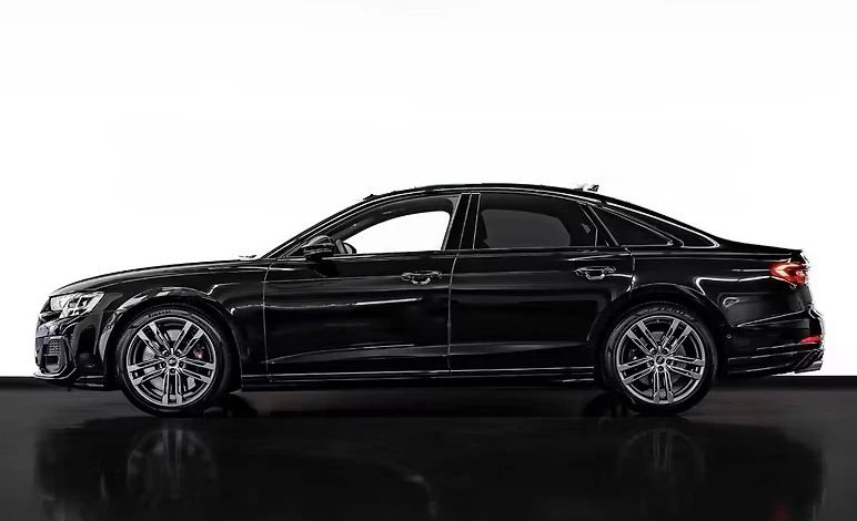 Audi S8, снимка 2 - Автомобили и джипове - 54193621