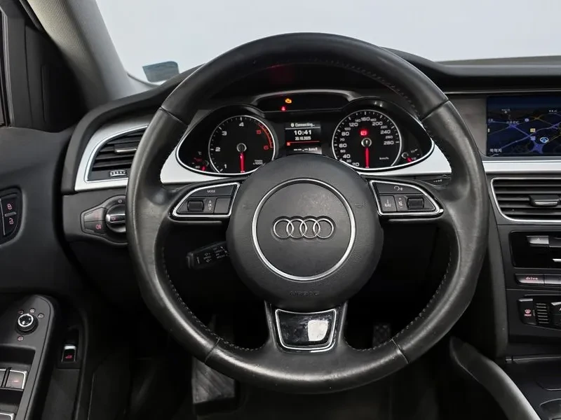 Audi A4 30TDI , снимка 13 - Автомобили и джипове - 56325197