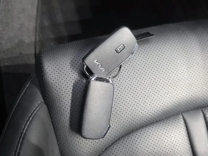 Kia K5 2.0 �������� ��� / TRENDY | Mobile.bg � ����������� 16