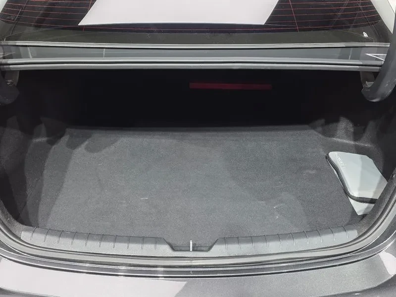 Kia K5 2.0 �������� ��� / TRENDY | Mobile.bg � ����������� 17
