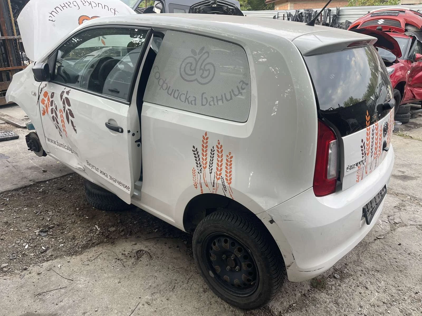 Skoda Citigo газ на части, снимка 1