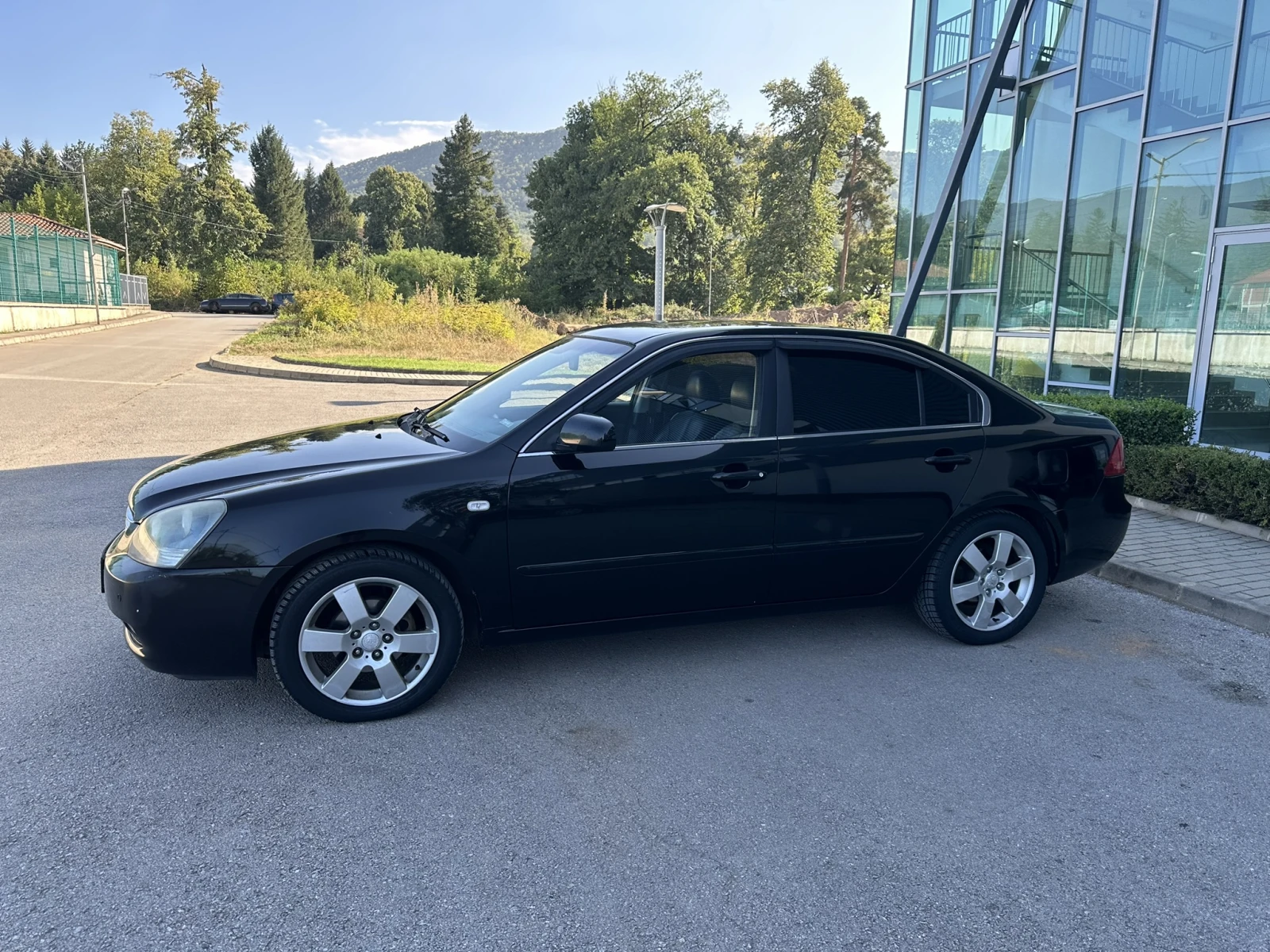 Kia Magentis 2.7 автоматик газ - изображение 2